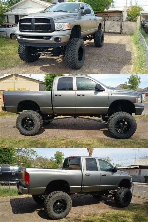 never damaged 2005 Dodge Ram 2500 SLT lifted