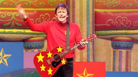 Image - Murray and his red starry guitar.jpg | Wigglepedia | FANDOM powered by Wikia