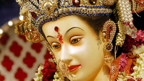 Navratri- Significance of Worshipping the Mother Goddess - FunBuzzTime