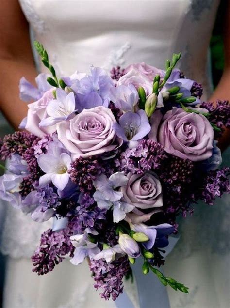 Pantone’s Color Of the Year – 20 Ultra Violet Wedding Bouquet Ideas | WeddingInclude | Wedding ...