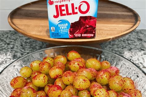 How to Make Frozen Grapes with Jell-O | Taste of Home