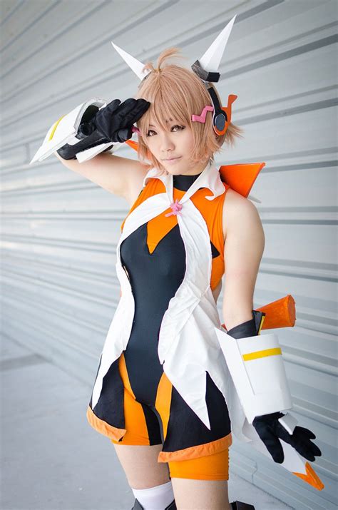 Symphogear: Tachibana Hibiki by LittleLaki on deviantART | Amazing cosplay, Senki zesshō ...