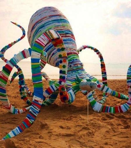 20,000 Plastic Bags For Octopus Sculpture | Green Living | Before It's News