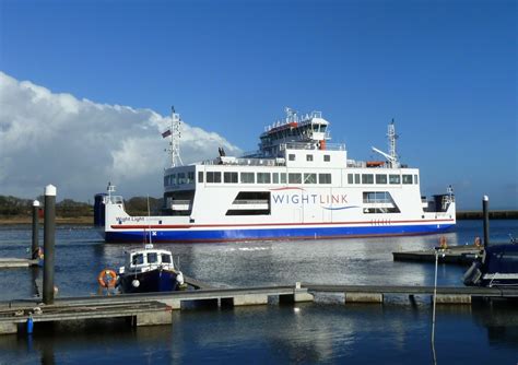 1001 Boats: Isle of Wight Ferry