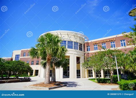 The University of Central Florida UCF Building Editorial Image - Image ...