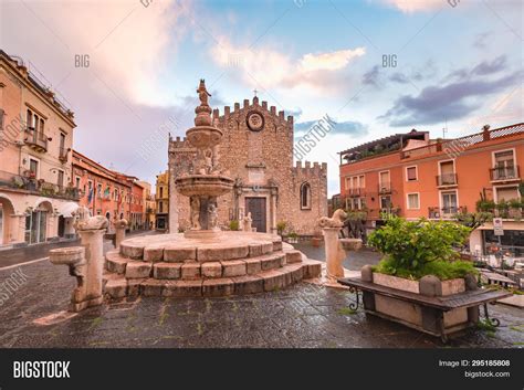 Cathedral Taormina Image & Photo (Free Trial) | Bigstock