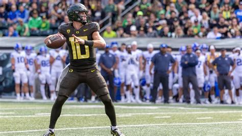 Bo Nix || Oregon Ducks Quarterback || 2022 Senior Highlights - YouTube