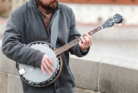 Legendary Banjo Virtuosos: Earl Scruggs, Béla Fleck, and Don Reno