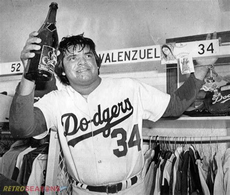 Fernando Valenzuela, Rookie of Year and Cy Young Award - RetroSeasons