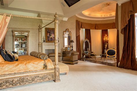 Luxury Master Bedroom Suites | Grand Estates Auction Company to Sell Destin’s Largest and ...