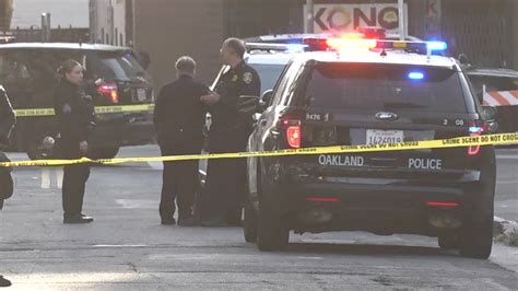 Oakland police investigating deadly shooting in Uptown section | KTVU FOX 2