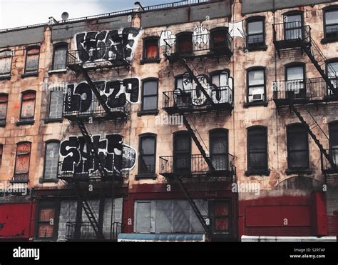 Abandoned apartment buildings in Chelsea, NYC, USA Stock Photo - Alamy