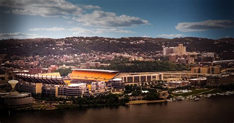 Pittsburgh from Incline on Behance