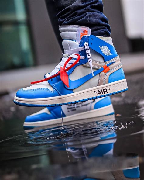 Air Jordan 1 University Blue Outfits - Off-White™ Tokyo が ヴァージル・アブロー × ...