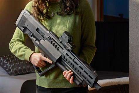 Israel Weapon Industries Just Entered the Tactical Shotgun Market ...