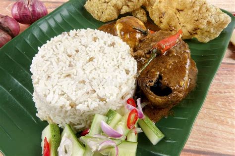 Nasi Dagang, a Popular Malaysian Meal on the East Coast of the ...