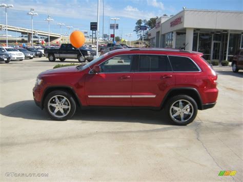 Custom jeep grand cherokee with 22 wheels