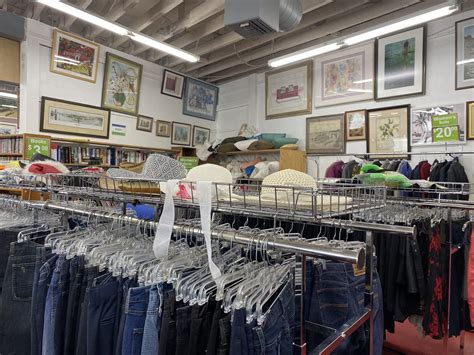 The best thrift stores near Westwood – BruinLife