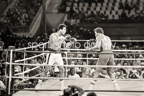 Muhammad Ali v George Foreman Rumble in the Jungle 1974 Print | Boxing ...