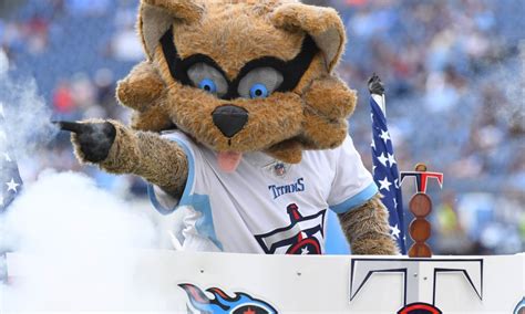 Tennessee Titans: Where does T-Rac land in NFL mascot rankings?