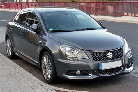 Suzuki Kizashi - Information and photos - MOMENTcar