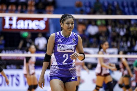 Valdez flies home for national team tryouts | Inquirer Sports