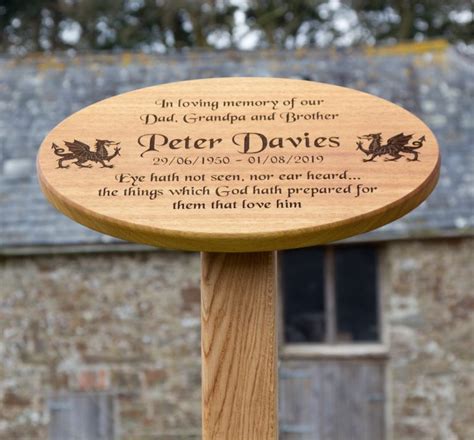 Shaped Wooden Memorial Plaques | UK Memorials