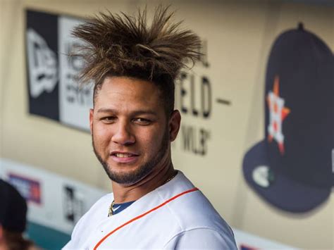 Astros first baseman Yuli Gurriel has MLB's craziest hair - Sports ...