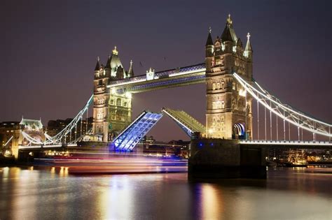 27 Fascinating Facts About Tower Bridge, London (2022 Guide)