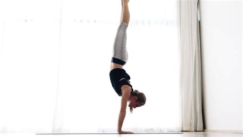 How to Do a Handstand: Benefits + Things You Must Keep in Mind - NDTV Food