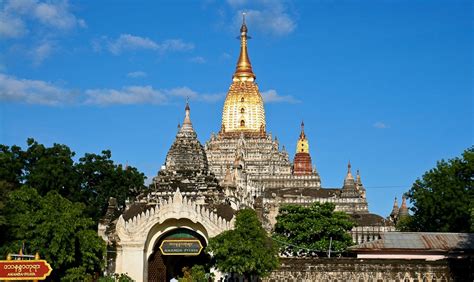 Ananda Temple - The Legendary White-Snow Temple in Bagan