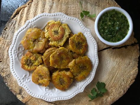 Tostones With Cilantro Garlic Sauce | Cilantro garlic sauce, Garlic sauce, Vegan comfort food