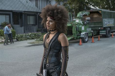 Zazie Beetz As Domino In Deadpool 2 Movie, HD Movies, 4k Wallpapers, Images, Backgrounds, Photos ...