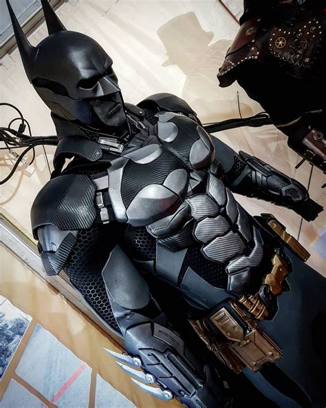 Total 30+ imagen batman arkham knight cosplay - Abzlocal.mx