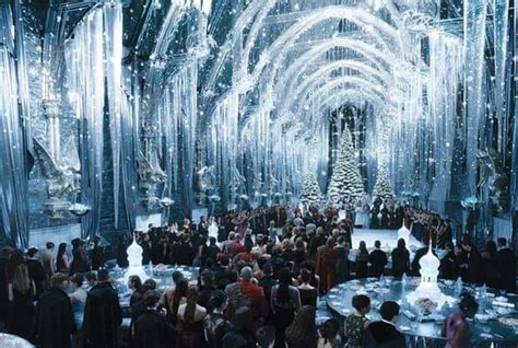 How Well Do You Remember These "Harry Potter" Christmas Scenes? | Harry potter yule ball, Harry ...