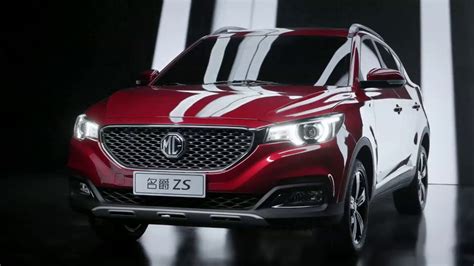 MG ZS Small SUV Revealed, Shows Colors in Official Video - autoevolution