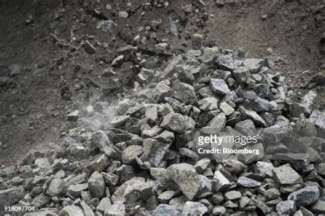 252 Platinum Ore Stock Photos, High-Res Pictures, and Images - Getty Images