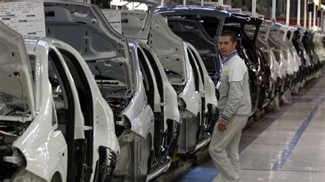 Stellantis’ production in Italy cut by up to 220,000 vehicles – That ...