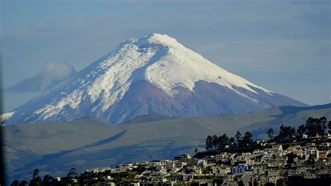 Quito, la vida entre volcanes