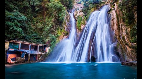 360° Video of Kempty Falls Mussoorie India by Three P's Entertainment - YouTube