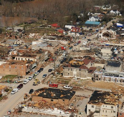 File:March 02, 2012 West Liberty, KY Aerial Tornado Damage 2.jpg - Wikimedia Commons