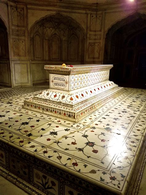 Tomb of Jahangir – Lahore, Pakistan – TAYONTHEMOVE