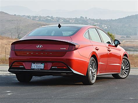 2021 Hyundai Sonata Hybrid Review