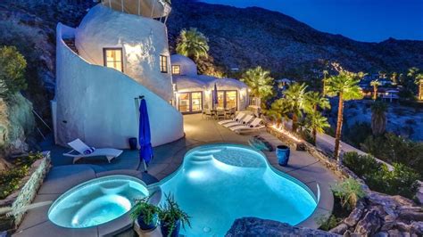 Santorini House of Palm Springs on market for almost $3 million