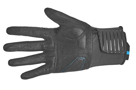Giant Diversion Long Finger Thermal All Weather Gloves - £40.49 | Gloves - Waterproof | Cyclestore