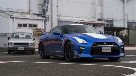 Nissan GT-R 50th Anniversary Edition | 2020MY | Front Three-Quarter