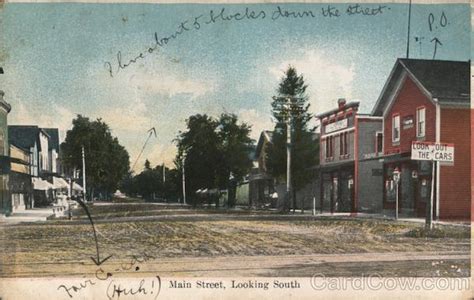 Main Street, Looking South Hebron, IL Postcard