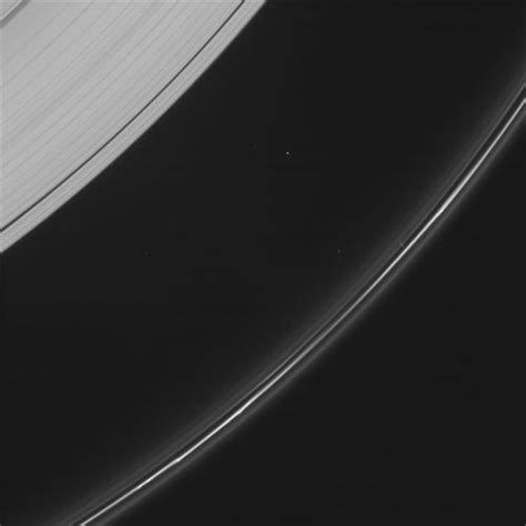 Image of Saturn-rings – NASA Solar System Exploration