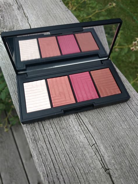 NARS Dual-Intensity Blush Palette Swatches