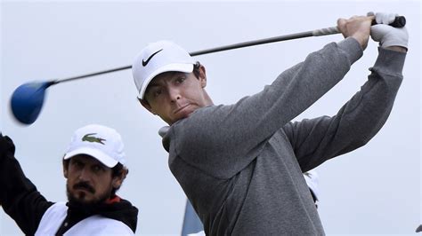 Rory McIlroy Battles with Swing Changes at French Open